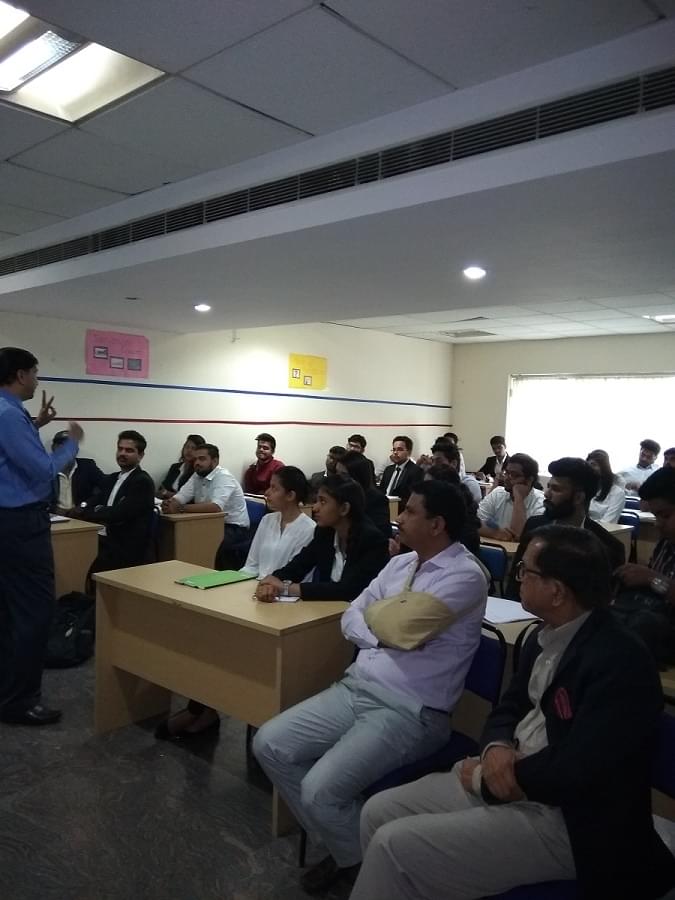 Amity Global Business School Bangalore Industry Interaction photo 5